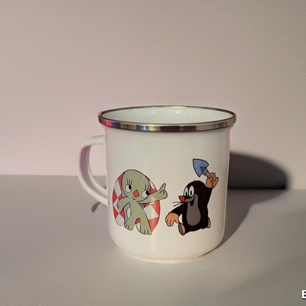 Cute A kockásfülű nyúl & Kis Vakond Enamel Mug